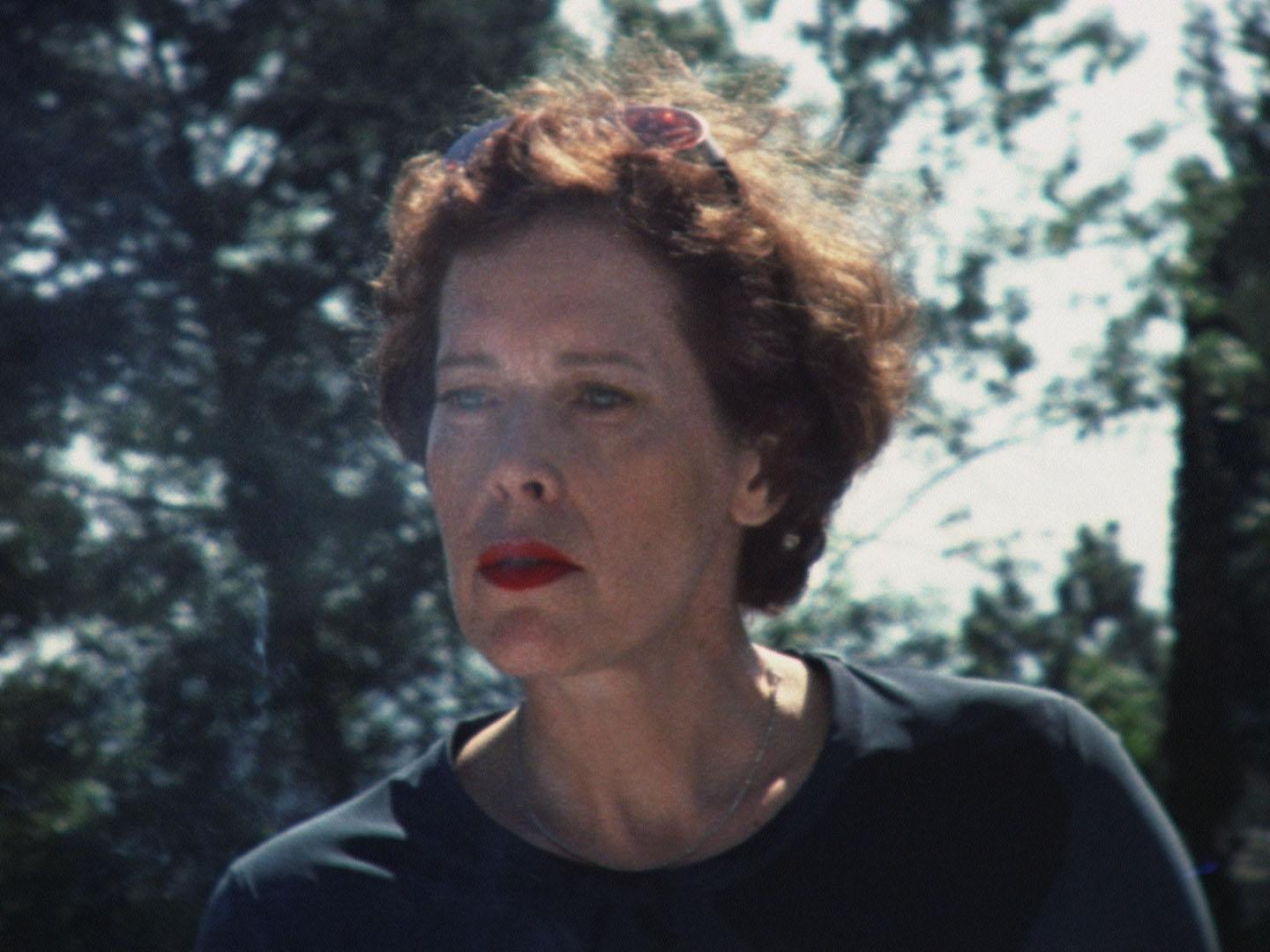 Sylvia Kristel - Paris (Manon de Boer, 2003)