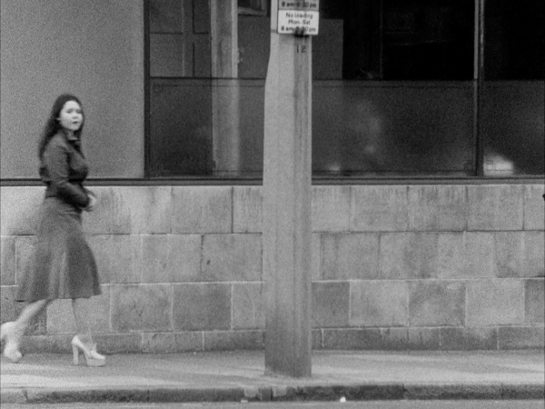 The Girl Chewing Gum (1976)